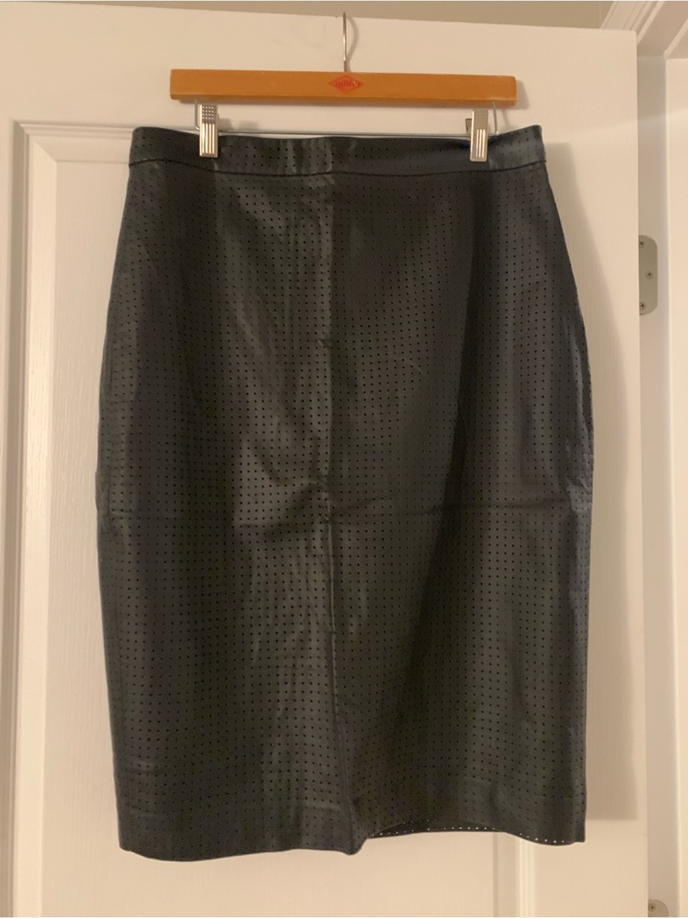 NWT: Banana Republic Black Perforated  Faux Leather Pencil Skirt. Size 14.